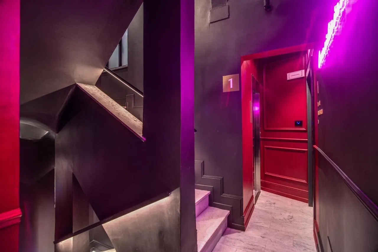 Pensión Hotel Palazzetto Trevi Roma Italia